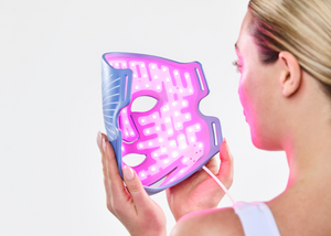 Adult Acne: Causes, Types and How Blue Light Therapy Can Help
